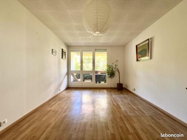Appartement 3 pièces 84 m²