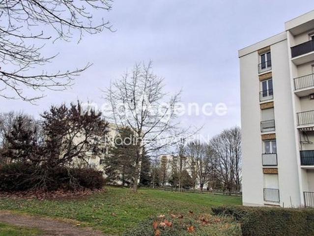 Appartement 3 pièces 84 m²