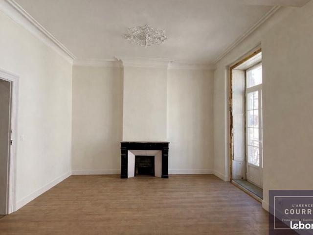 Appartement 3 pièces 84 m²