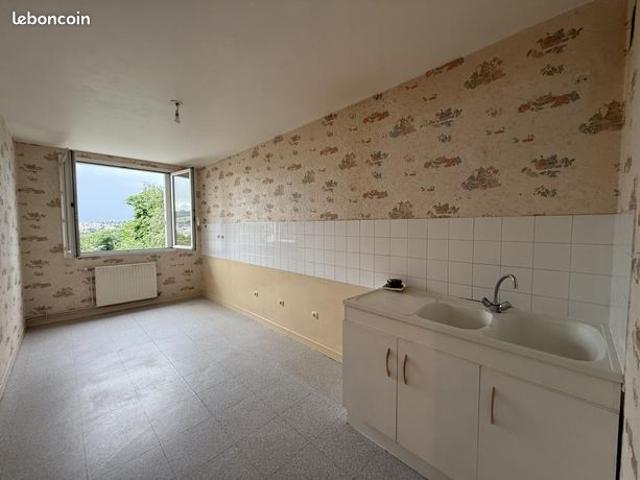 Appartement 3 pièces 84 m²