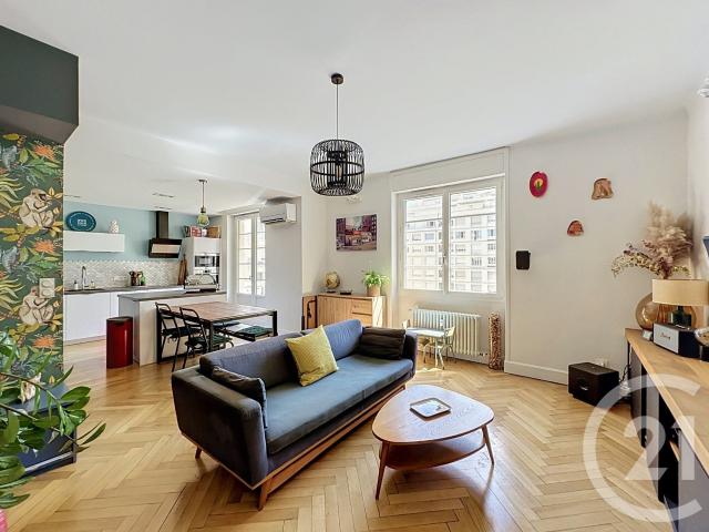 Appartement 3 pièces 84 m²