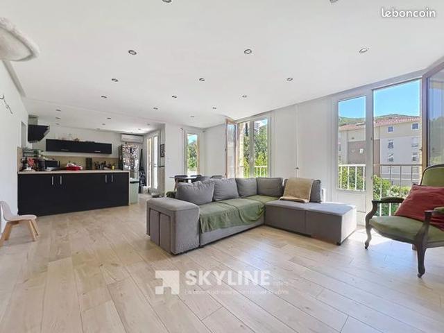 Appartement 3 pièces 84 m²