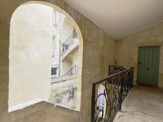Appartement 3 pièces 84 m²
