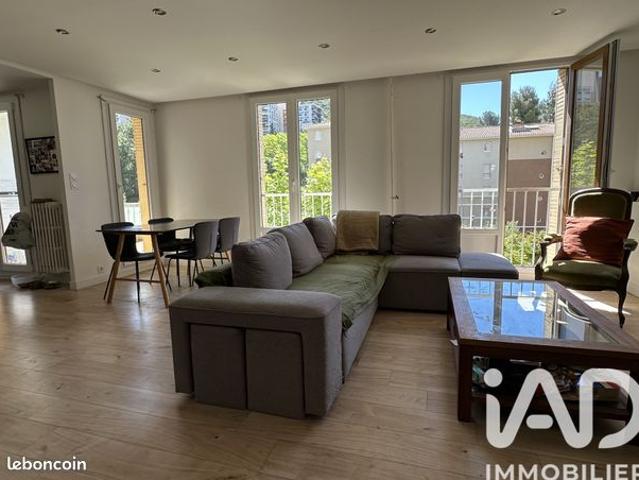 Appartement 3 pièces 84 m²