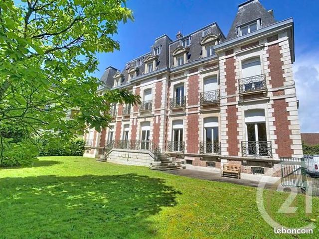Appartement 3 pièces 84 m²