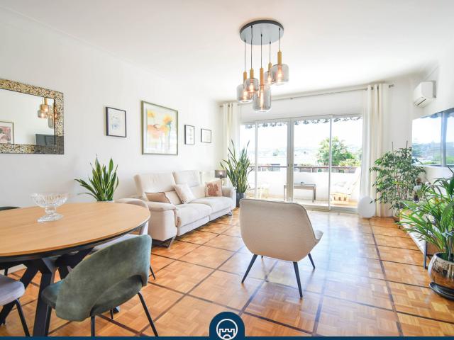 Appartement 3 pièces 84 m²