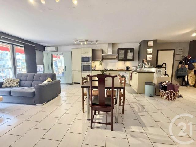 Appartement 3 pièces 84 m²