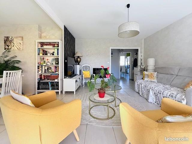 Appartement 3 pièces 84 m²