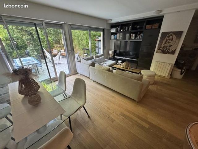 Appartement 3 pièces 84 m²