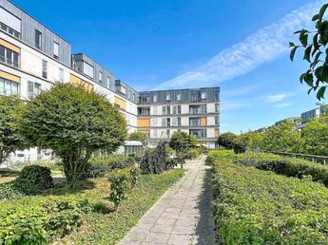 Appartement 3 pièces 84 m²