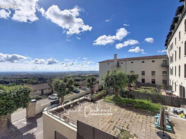 Appartement 3 pièces 84 m²