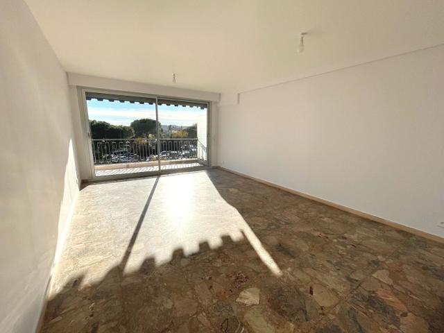Appartement 3 pièces 84 m²