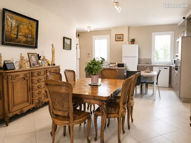 Appartement 3 pièces 84 m²