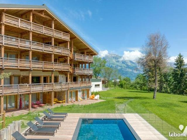 Appartement 3 pièces 84 m²