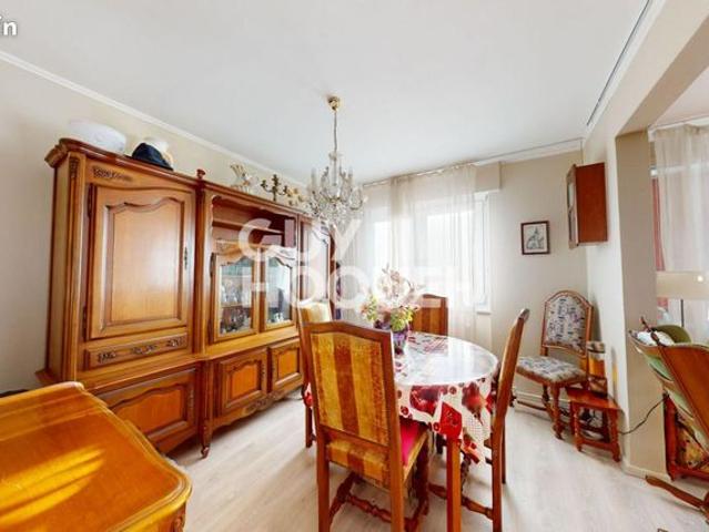Appartement 3 pièces 84 m²