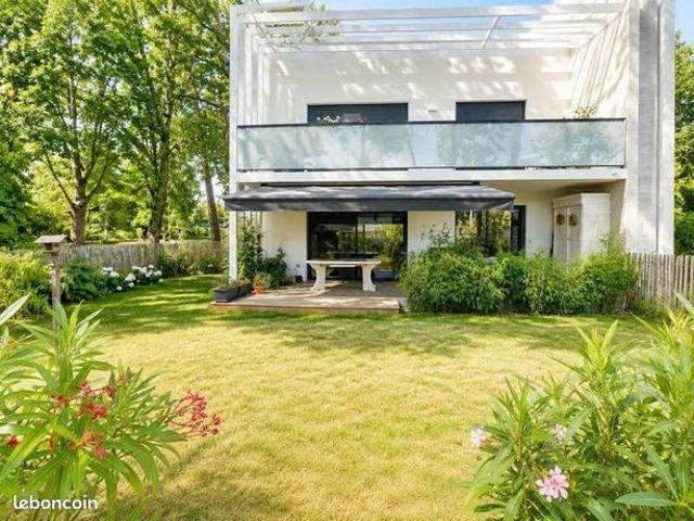 Appartement 3 pièces 84 m²