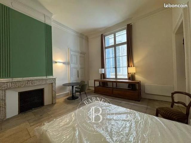 Appartement 3 pièces 84 m²