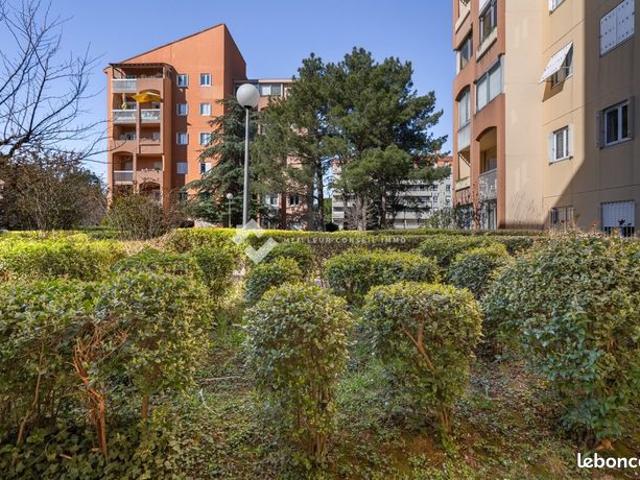 Appartement 3 pièces 84 m²