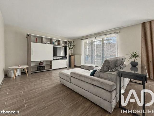 Appartement 3 pièces 84 m²