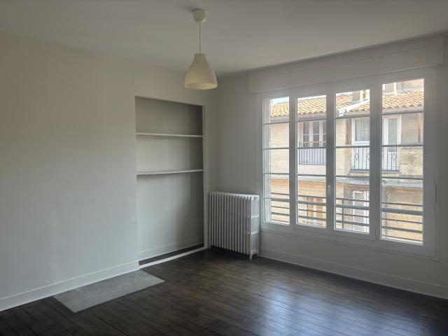 Appartement 3 pièces 85 m2 Gambetta Pey Berland
