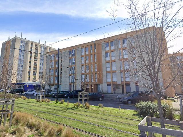 Appartement 3 pièces, 85 m² à louer à Avignon 84000