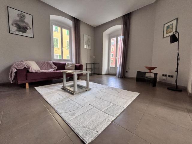 Appartement 3 pièces, 85 m² à louer à Bastia 20200