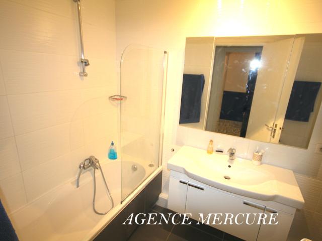 Appartement 3 pièces, 85 m² à louer à Cannes 06400