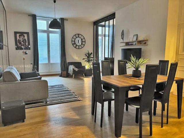 Appartement 3 pièces, 85 m² à louer à Nantes 44000