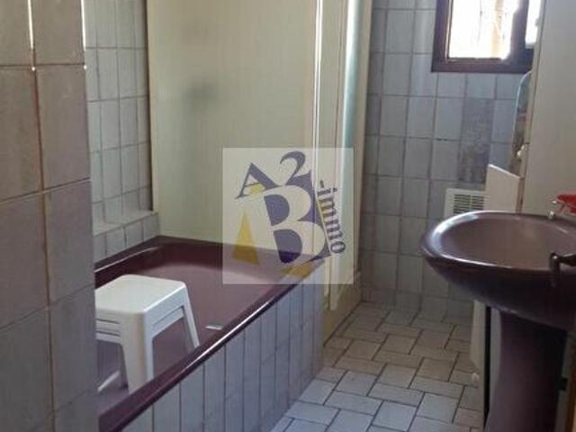 Appartement 3 pièces, 85 m² à louer à Soyaux 16800