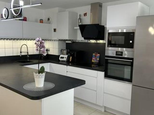 Appartement 3 pièces 85 m²