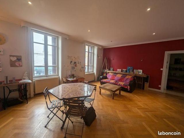 Appartement 3 pièces 85 m²