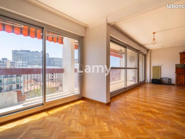 Appartement 3 pièces 85 m²