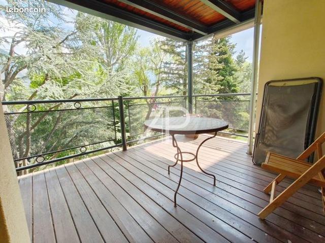 Appartement 3 pièces 85 m²