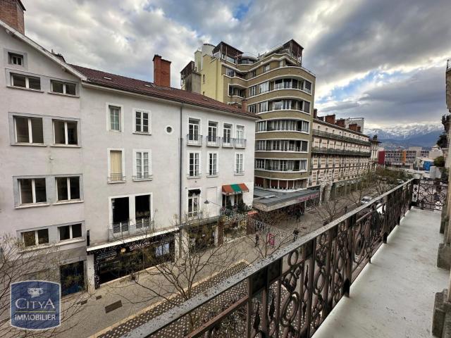 Appartement 3 pièces 85 m²