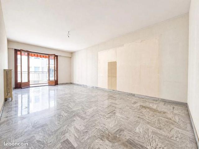 Appartement 3 pièces 85 m²