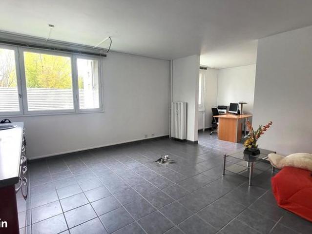 Appartement 3 pièces 85 m²