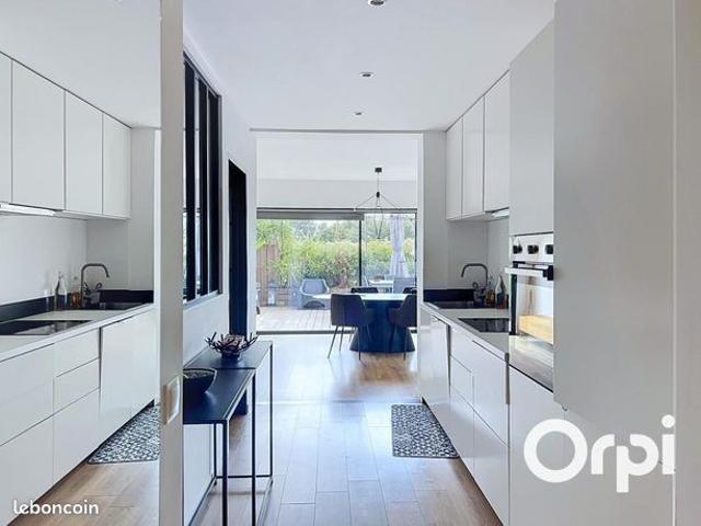 Appartement 3 pièces 85 m²