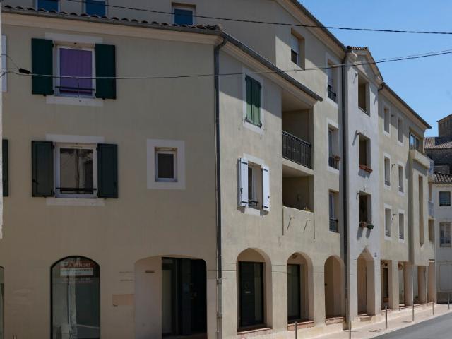 Appartement 3 pièces, 86 m² à louer à Bollène 84500