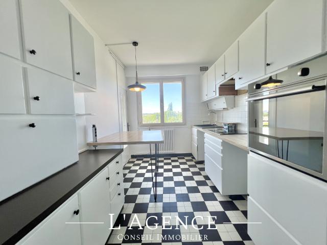 Appartement 3 pièces 86 m²
