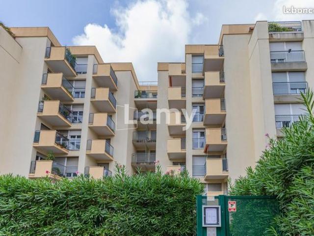 Appartement 3 pièces 86 m²