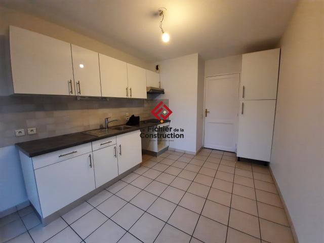 Appartement 3 pièces, 88 m² à louer à Grenoble 38000