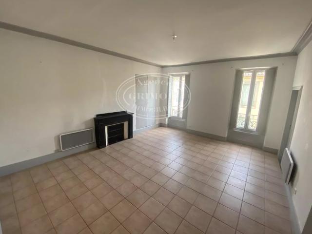 Appartement 3 pièces 89.95m² + terrasse