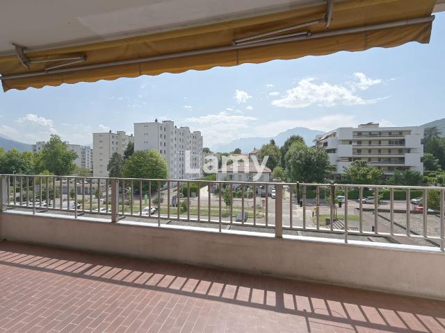 Appartement 3 Pieces 89 m2 meylan