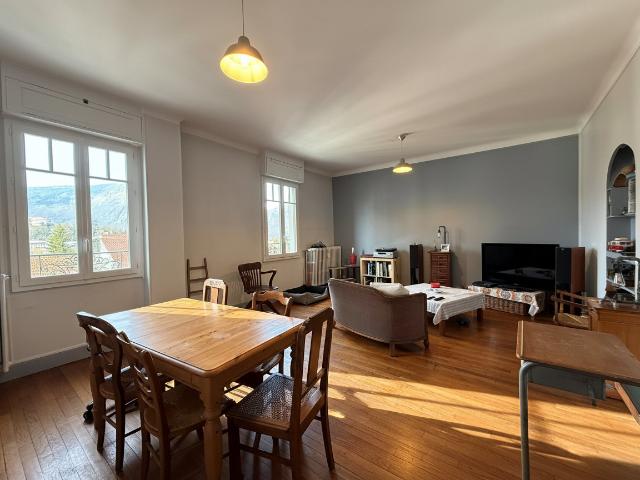 Appartement 3 pièces 89 m²