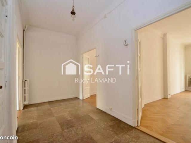 Appartement 3 pièces 89 m²