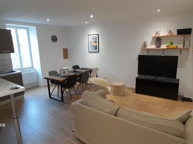 Appartement 3 pièces, 93 m² à louer à Bressuire 79300