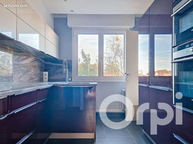 Appartement 3 pièces 93 m²