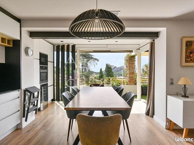 Appartement 3 pièces 93 m²