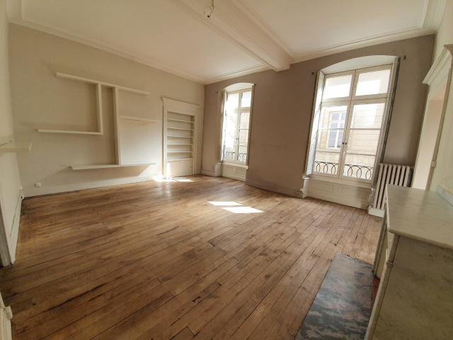 Appartement 3 pièces 93 m²