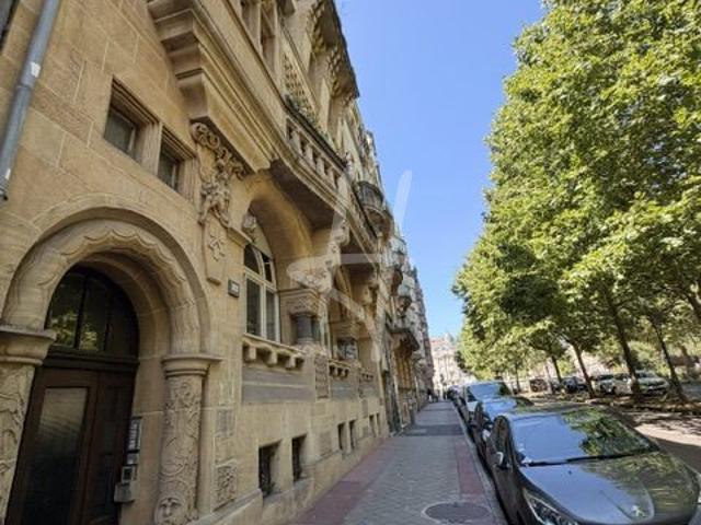 Appartement 3 pièces 93 m²